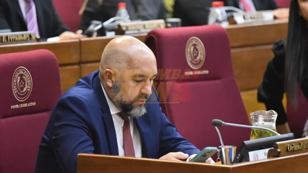 HC va a “escuchar” a Orlando Arévalo por chats con Lalo Gomes