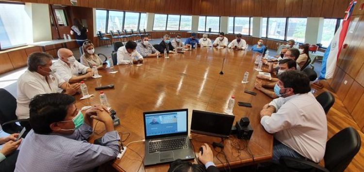 Por unanimidad los diputados liberales impulsarán juicio Político a Abdo y Velázquez