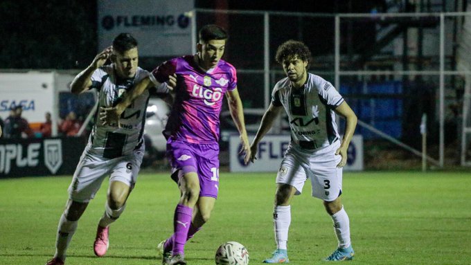 El campeón debuta en Villa Elisa