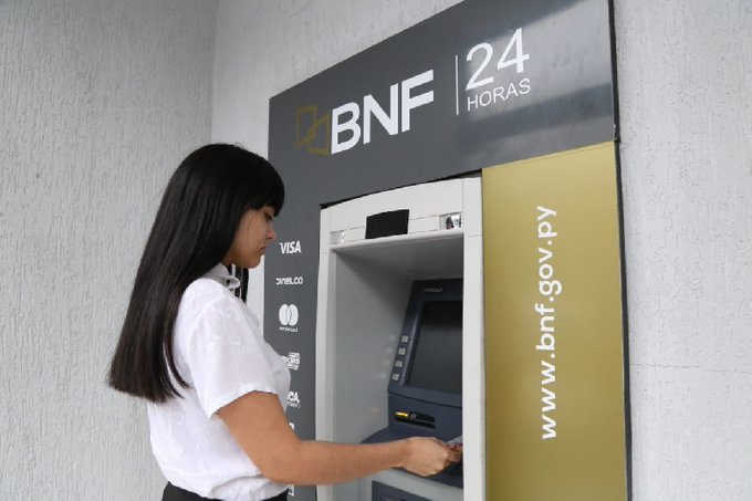 Inician pagos de salario a funcionarios de 31 instituciones