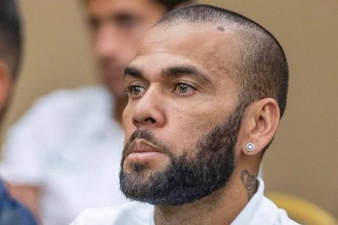 Dani Alves cambia de abogado en su causa por abuso sexual