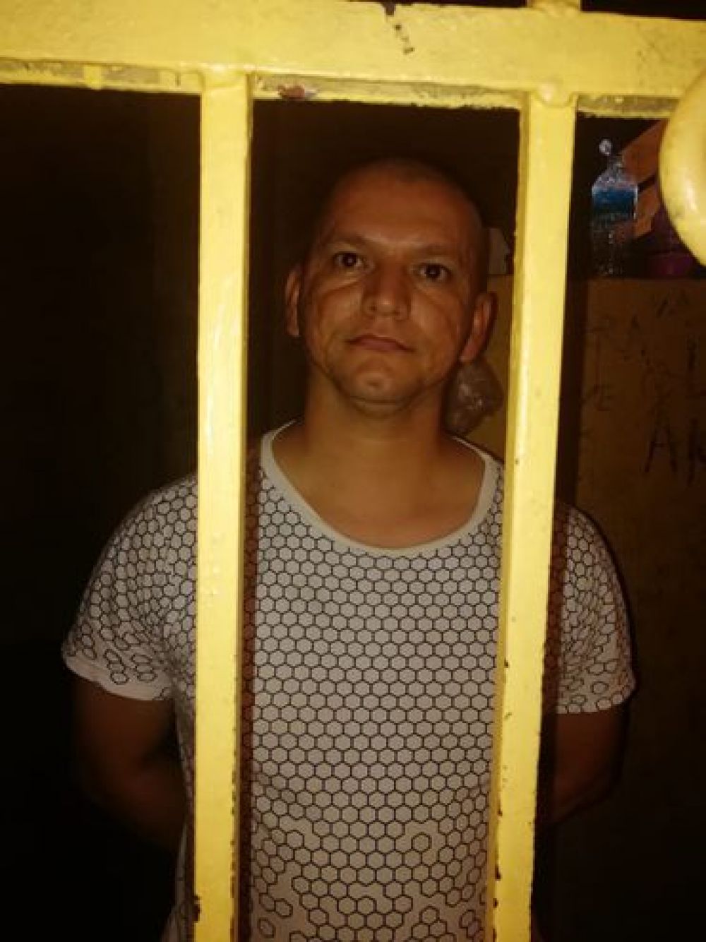 Detienen a guardia de seguridad por supuesto robo a su patrón