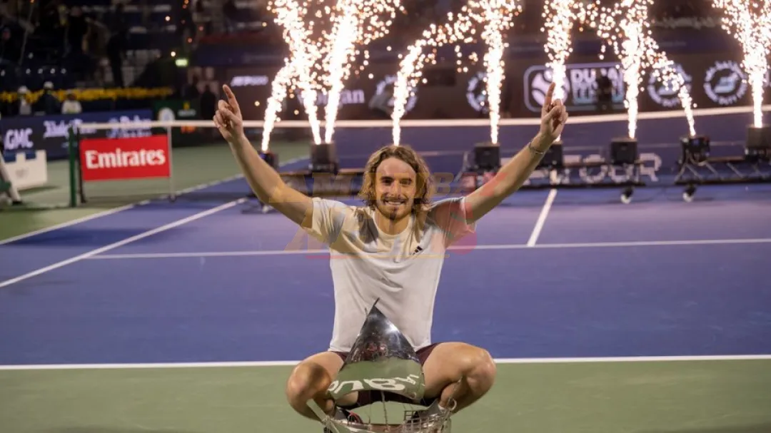 Tsitsipas logra el título en Dubai
