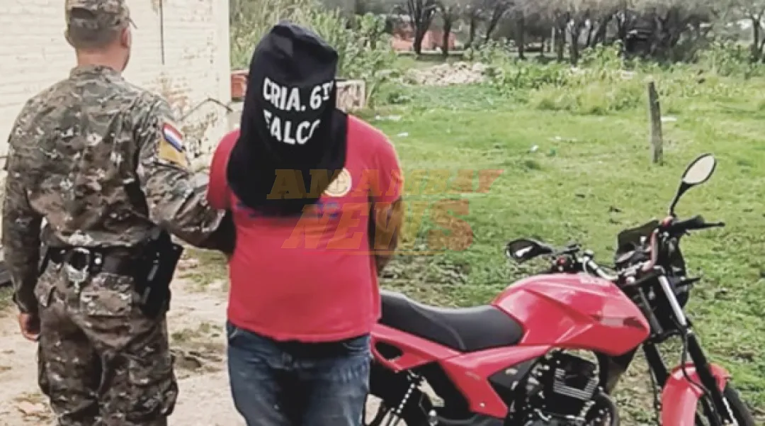 Detienen a motociclista por abuso tras desviar viaje