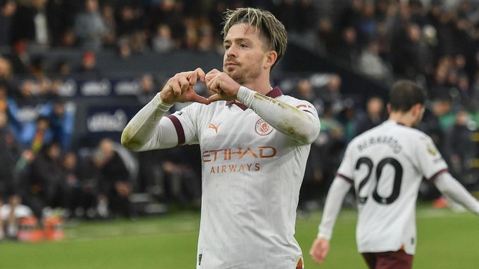 Manchester City escapa de Luton