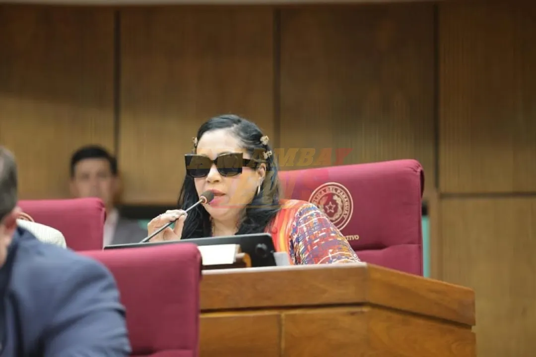 Fiscal comunica apertura de investigación penal a Yamy Nal