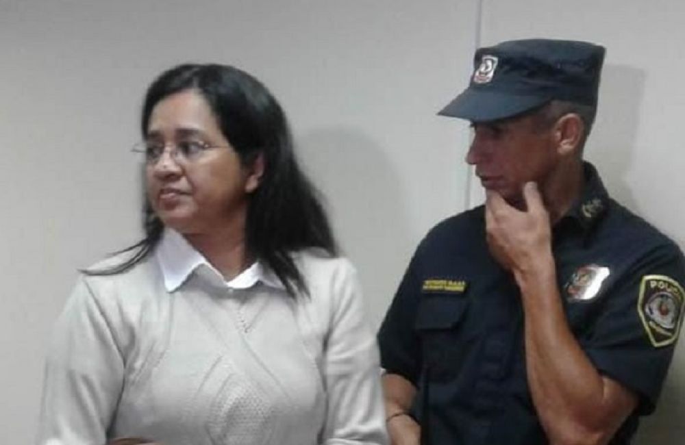 JEM investiga libertad de docente condenada por abuso de su alumna