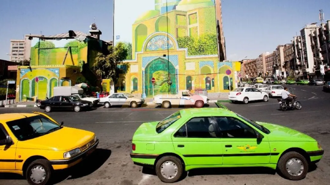 Volcadura de autobús en Irán deja 34 muertos y 21 heridos