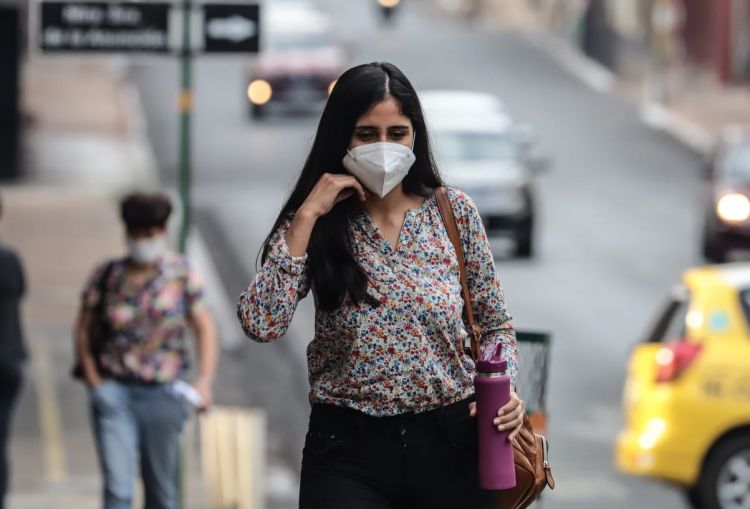4 muertos y 527 casos de coronavirus comunitarios reporta Salud