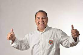 Hugo Fleitas renuncia a la Gobernación de Cordillera: “El pueblo necesita una victoria”