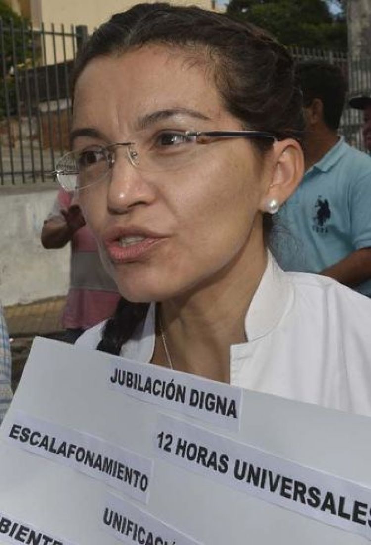 Médicos también anuncian movilización para este martes por la equiparación salarial