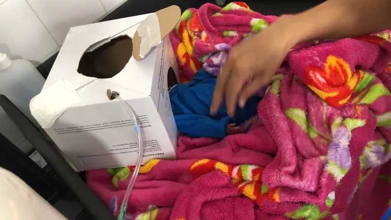 Improvisación para paliar desidia sanitaria reinante