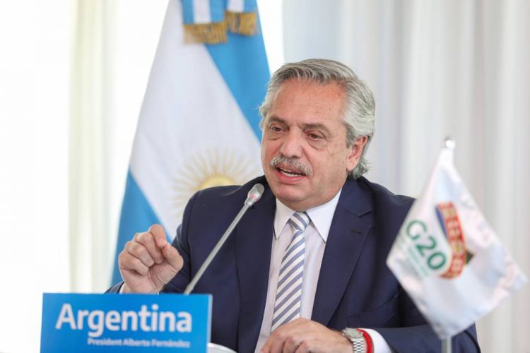 Presidente argentino y Joe Biden hablan de mejorar vínculo EEUU-América Latina
