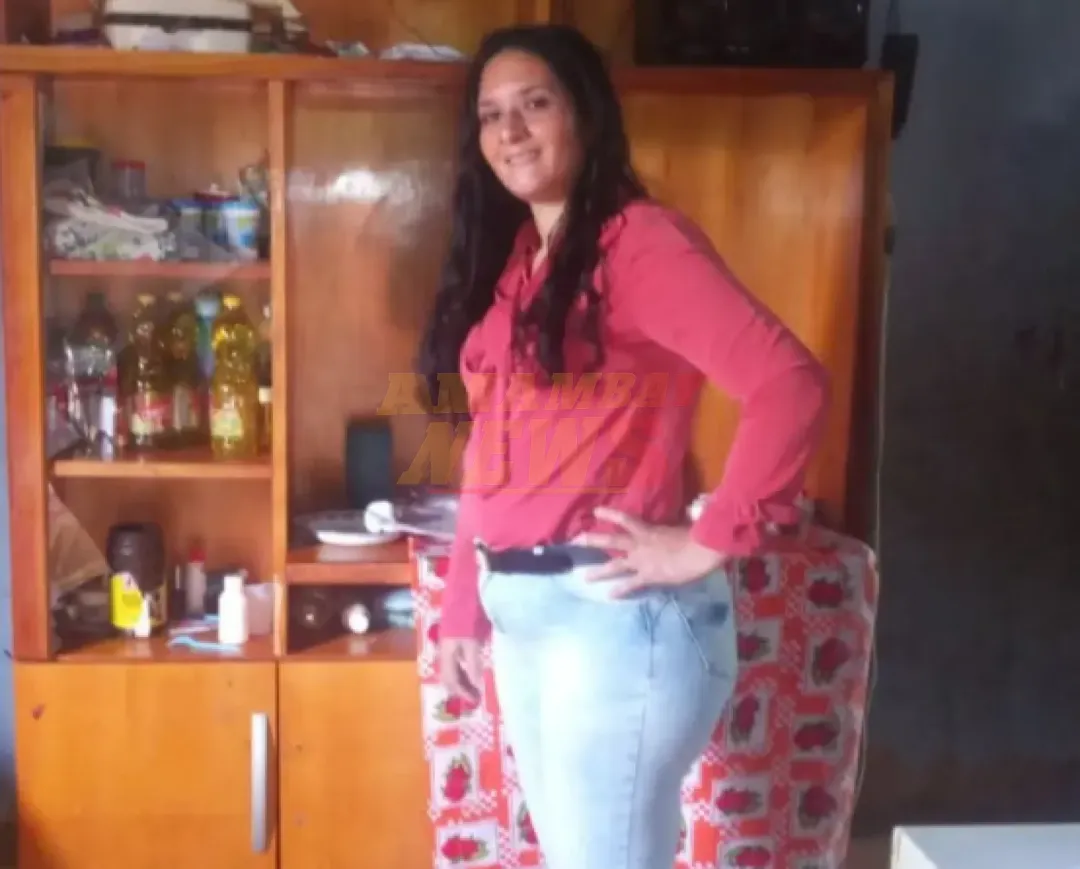 Madre muere y su hijo de 12 años sufre amputación de pierna en choque