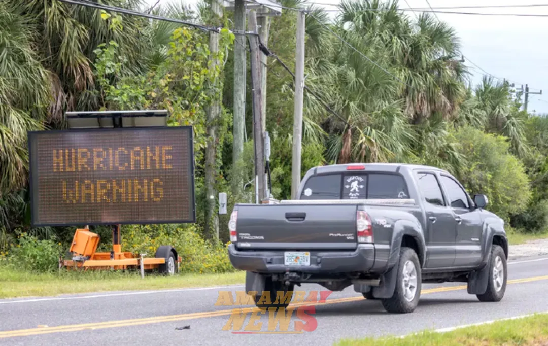 Huracán Helene tocaría tierra en Florida como tormenta de categoría 4