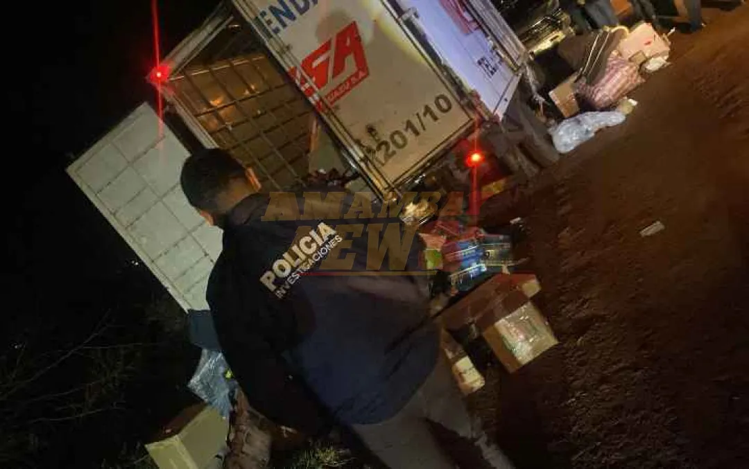 Nuevo ataque de piratas del asfalto en Alto Paraná: Se robaron mercaderías de un camión de encomiendas