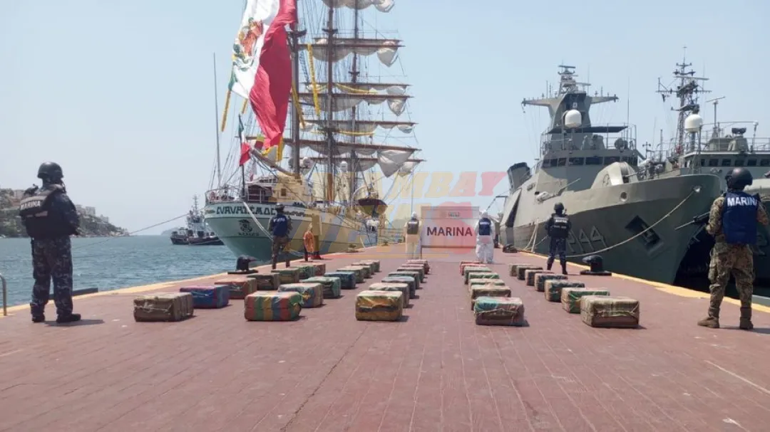 Detienen a cinco personas y aseguran 1.8 toneladas de cocaína en el mar de Acapulco