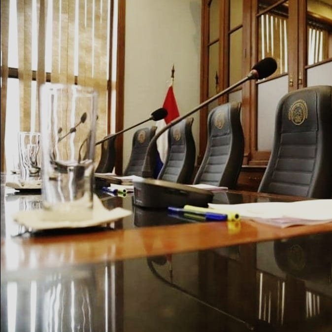 Cadena de ausencias, inhibiciones y recusaciones frena enjuiciamiento de fiscal Casse Gimenez