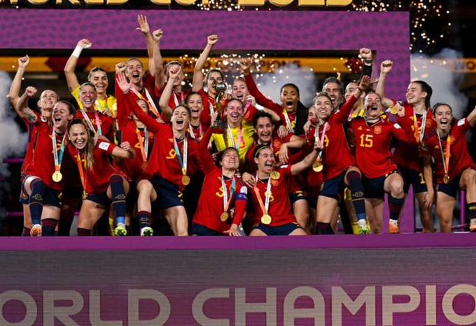 Tres candidaturas para el Mundial de fútbol femenino 2027