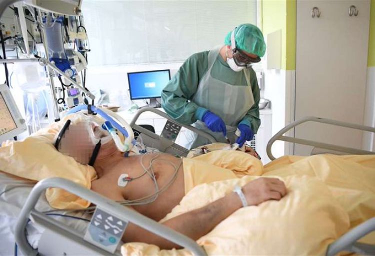 EEUU alcanza el récord de 100.000 hospitalizados por Covid-19