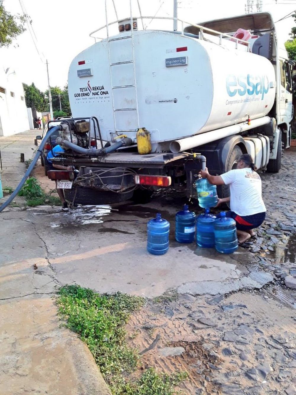 Al menos 40 mil usuarios de Essap siguen sin agua en Asunción
