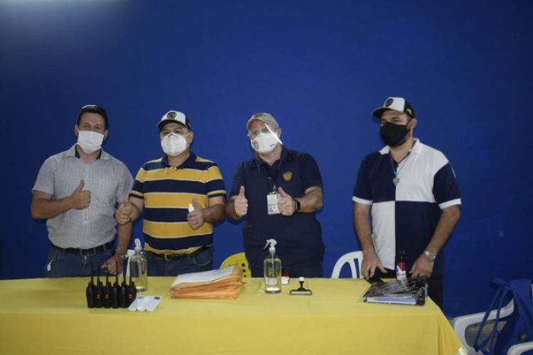 Luqueño: Celso Cáceres y Daniel Rodríguez se tiran "perlitas"