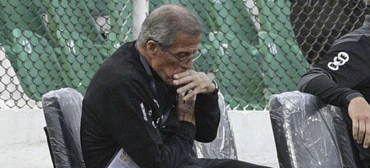 Tabárez no tirará la toalla como DT de Uruguay tras sufrir goleada ante Bolivia
