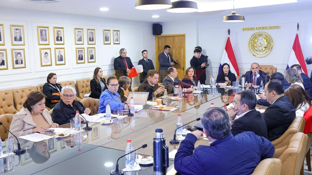 Reforma del Transporte: Ministra defiende proyecto ante mesa directiva del Senado