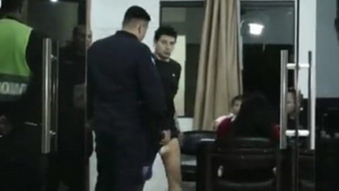 Conductor dispara a un jugador de pikivóley en Asunción