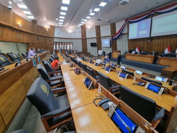 Legisladores iniciaron largas vacaciones hasta marzo del 2022
