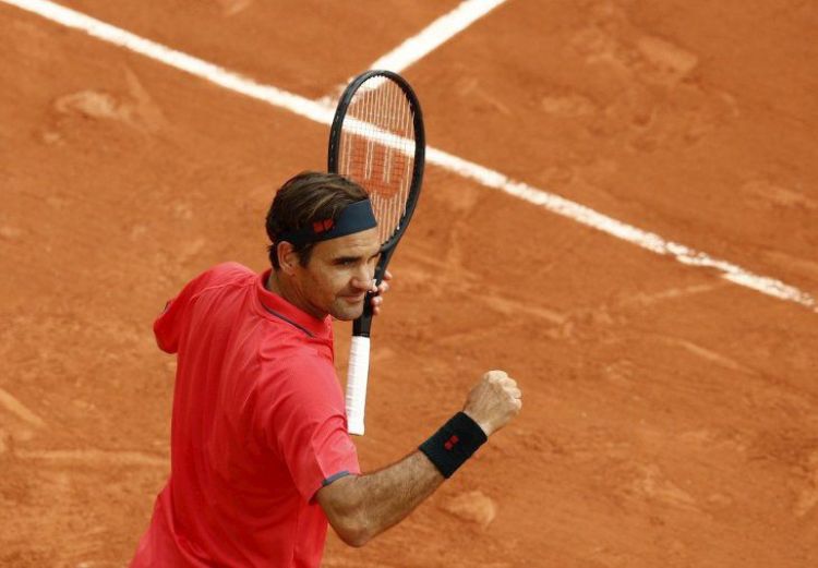 Roger Federer da batalla para vencer a Cilic