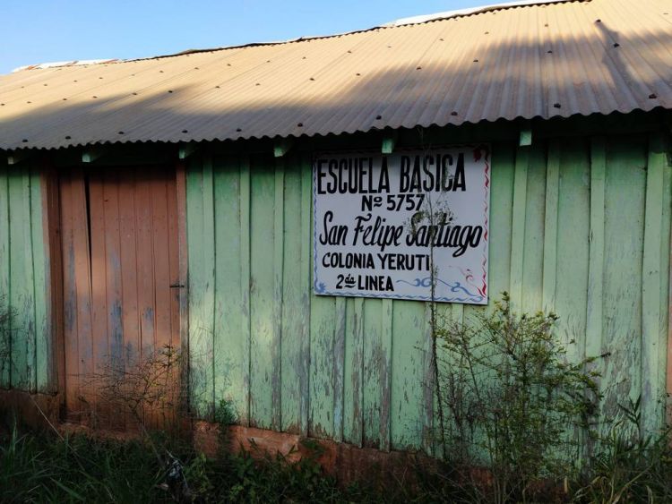 En Curuguaty presentan amparo judicial para la reapertura de humilde escuela cerrada