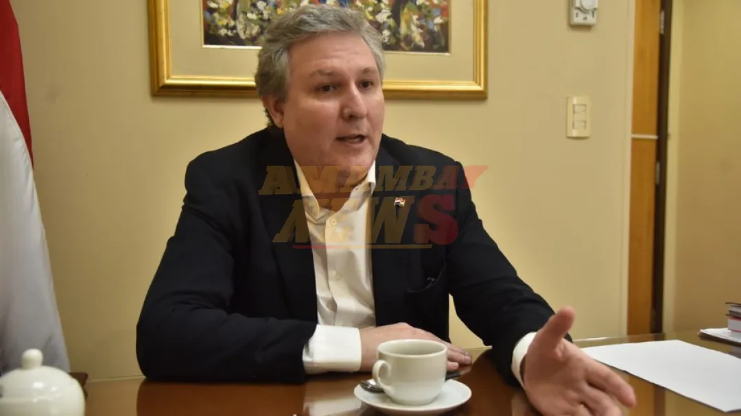 “Orlando Arévalo es solo un peón y la cara del momento”