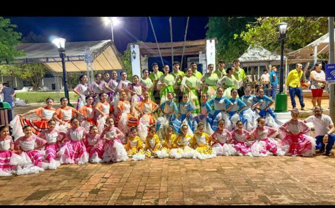 Escuela Municipal tuvo participación en el Festival del Río Apa en Bela Vista MS