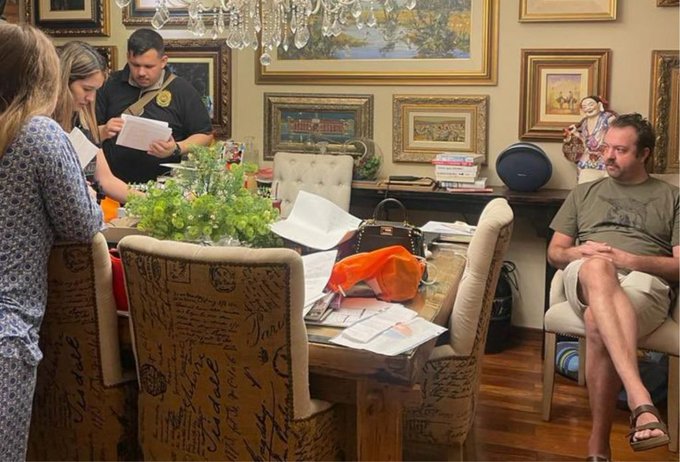 Abogado de víctimas de González Daher dijo que uno de los detenidos hoy, tenía conexión con el exdirigente