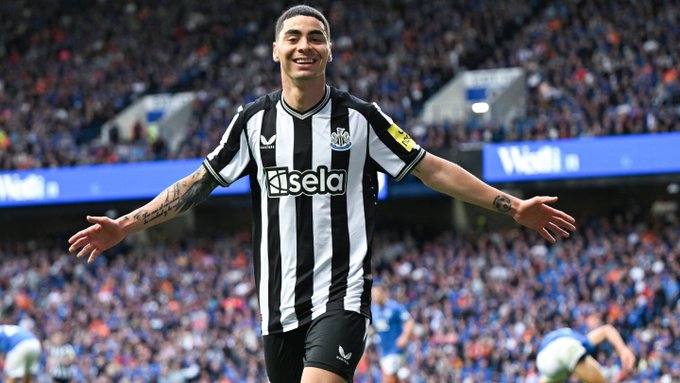 Miguel Almirón juega hoy en el tradicional Boxing Day