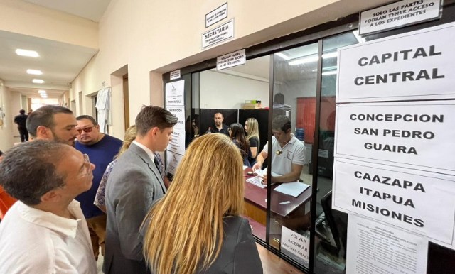 La Alianza Frente Guasu Ñemongeta – Lista 40, oficializó candidaturas en todo el país