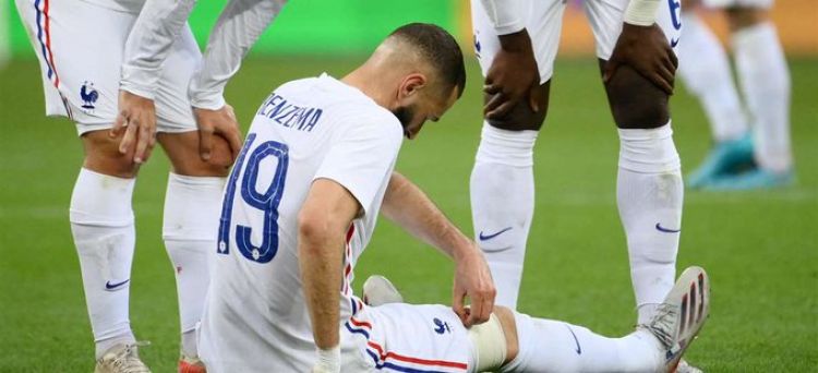 Susto en la selección de Francia; se lesionó Karim Benzema