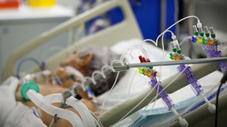 Sistema público sin respiradores disponibles para pacientes críticos
