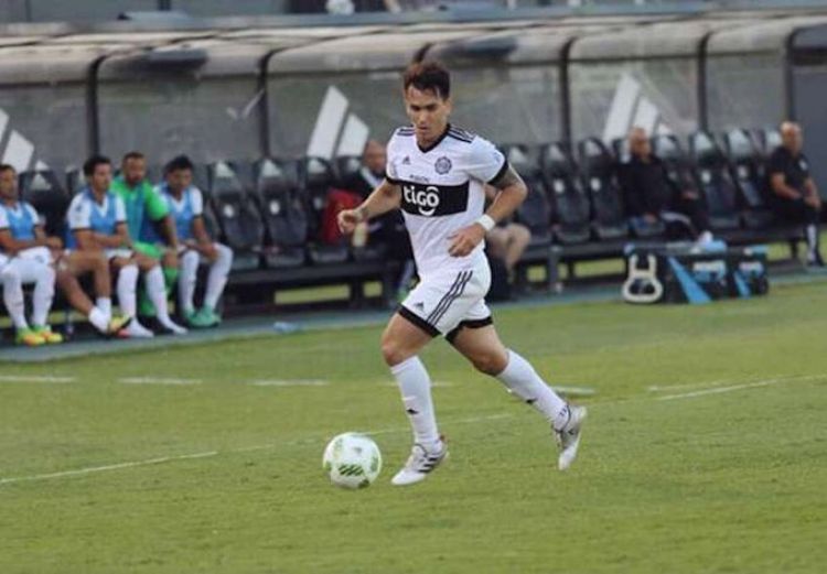 Mouche se tiró contra Olimpia: Me encontré con un club devastado, de barrio