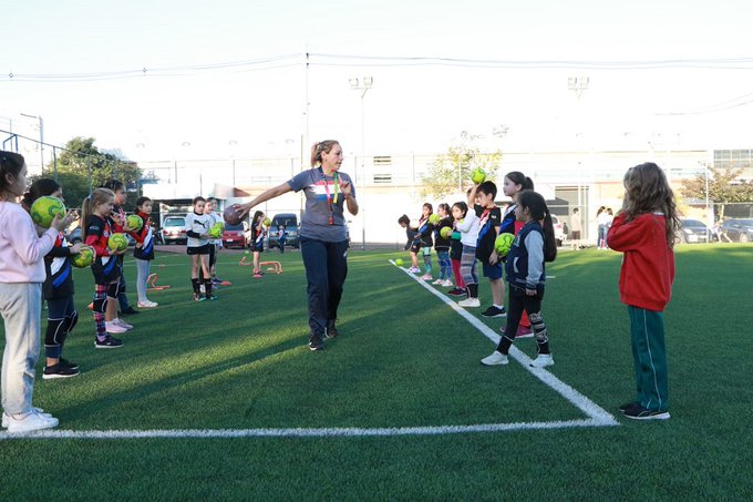 Promueven práctica de hábitos saludables para prevenir la obesidad infantil