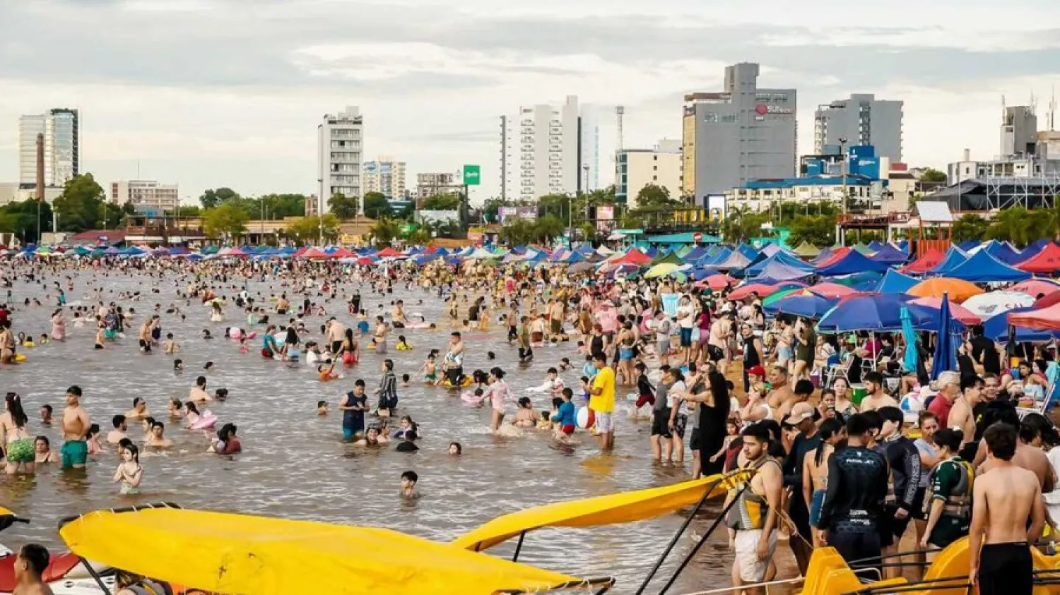 Salud atendió a unas 20 personas por picadura de rayas en las playas de Encarnación