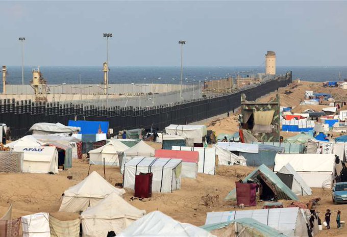 Hay que "evitar a toda costa" que los refugiados de Gaza huyan a Egipto, afirma la ONU