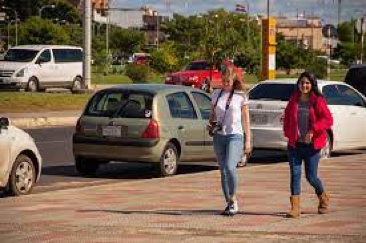 Sábado con lluvias dispersas y aumento paulatino de la temperatura