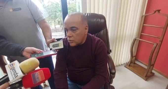 Senadores exigirán reducción del costo del pasaje, tras baja de combustible