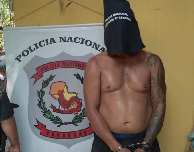 Detienen a limpiavidrios que rayó auto de una conductora