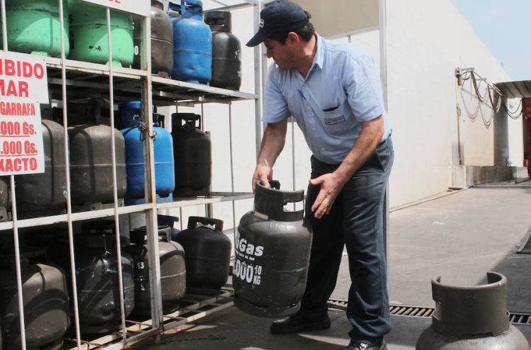 Desde hoy baja el precio del gas doméstico