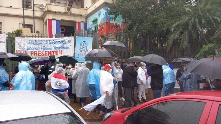 Enfermeros reclaman implementación de la carrera profesional y otras reivindicaciones