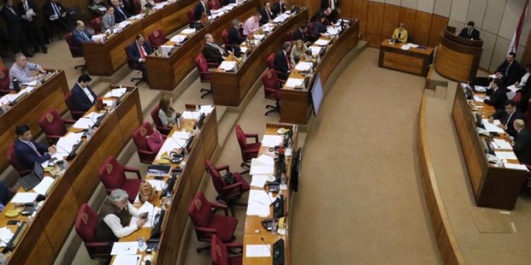 Senado adelanta sesión para este martes por las internas partidarias