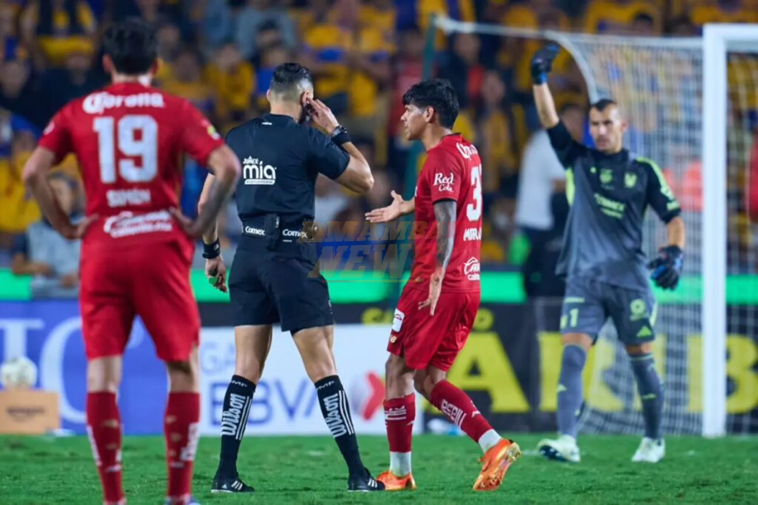 Morales se hace expulsar y Toluca pierde la primera final del Apertura mexicano